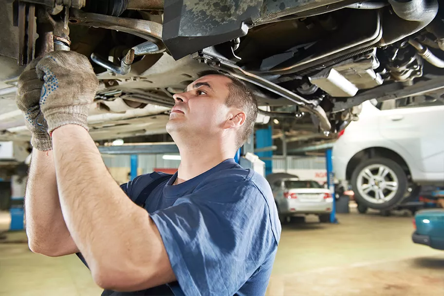 Priya Sharma, Transmission Specialist